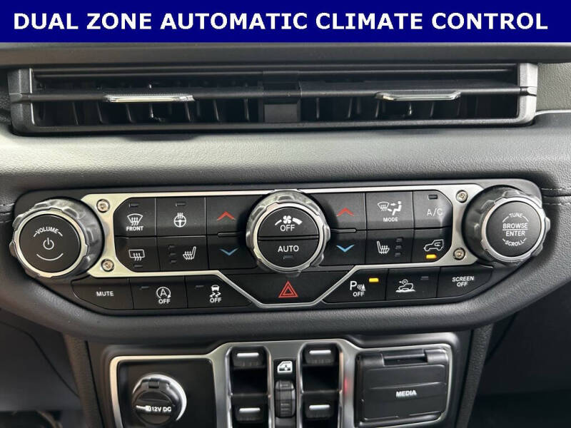 2025 Jeep Gladiator Mojave