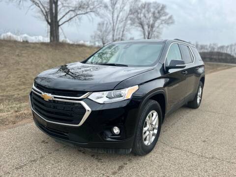 2021 Chevrolet Traverse for sale at RUS Auto in Shakopee MN