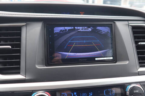 2017 Toyota Highlander