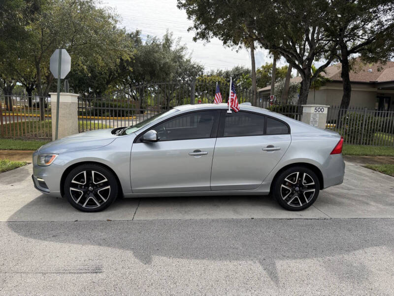 2017 Volvo S60 T5 Dynamic