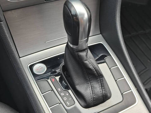 2015 Volkswagen Passat