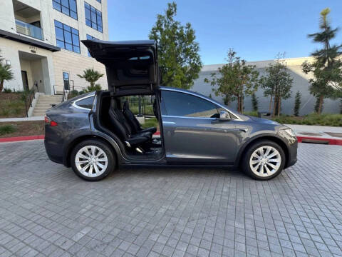 2019 Tesla Model X 100D