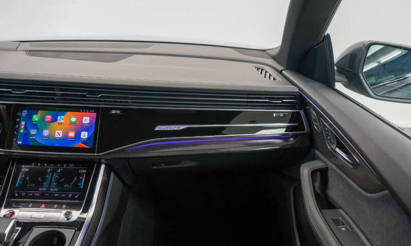 2023 Audi SQ8 4.0T quattro Premium Plus