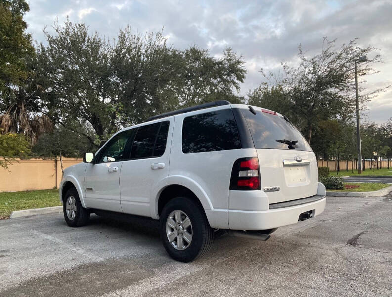 2008 Ford Explorer XLT