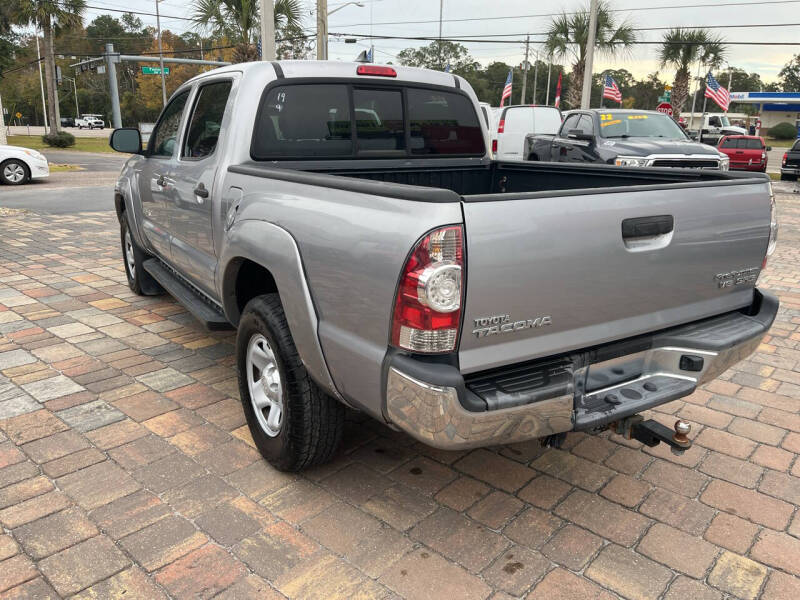 2015 Toyota Tacoma PreRunner photo 7