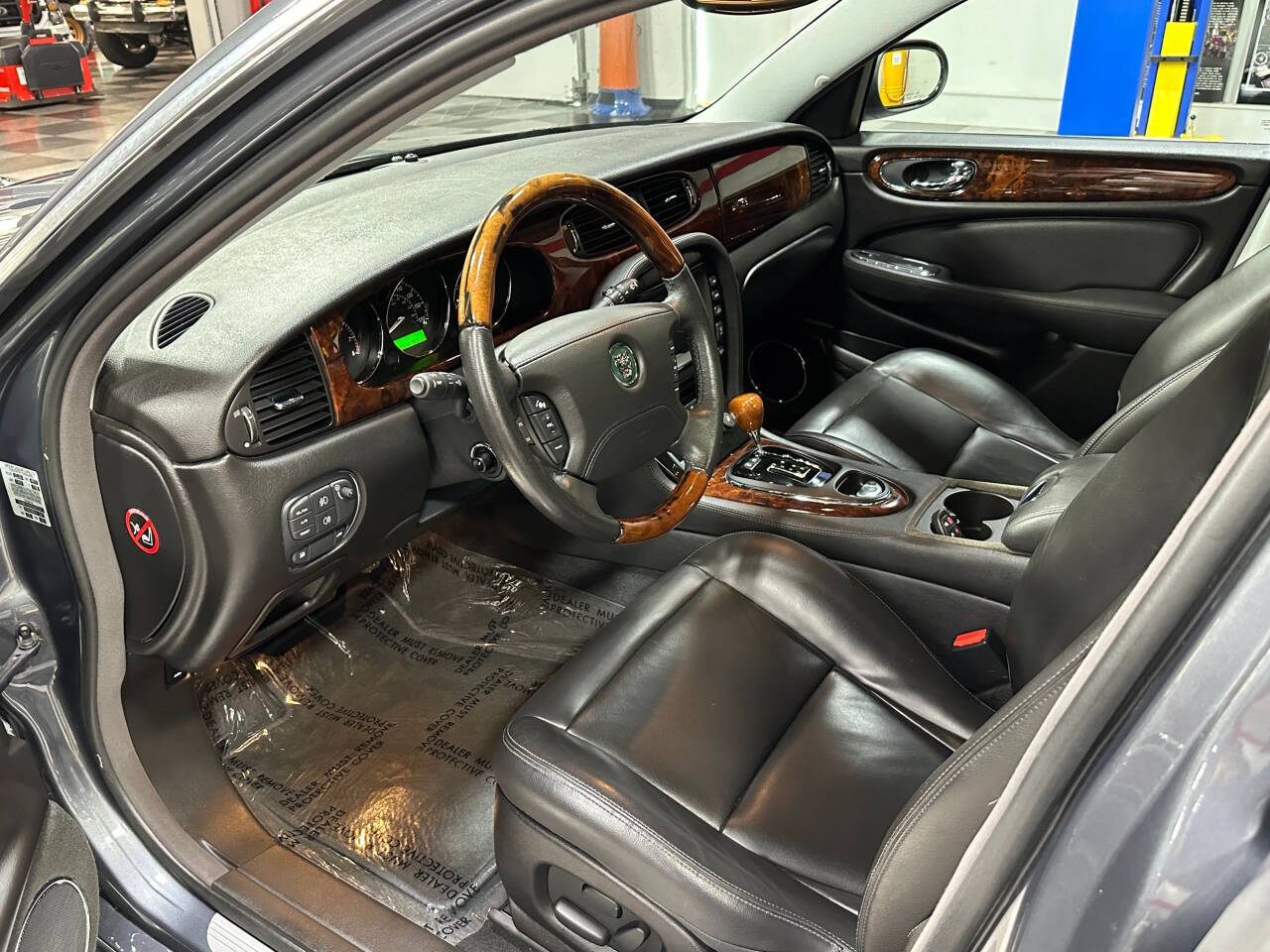 2005 Jaguar XJ-Series 20