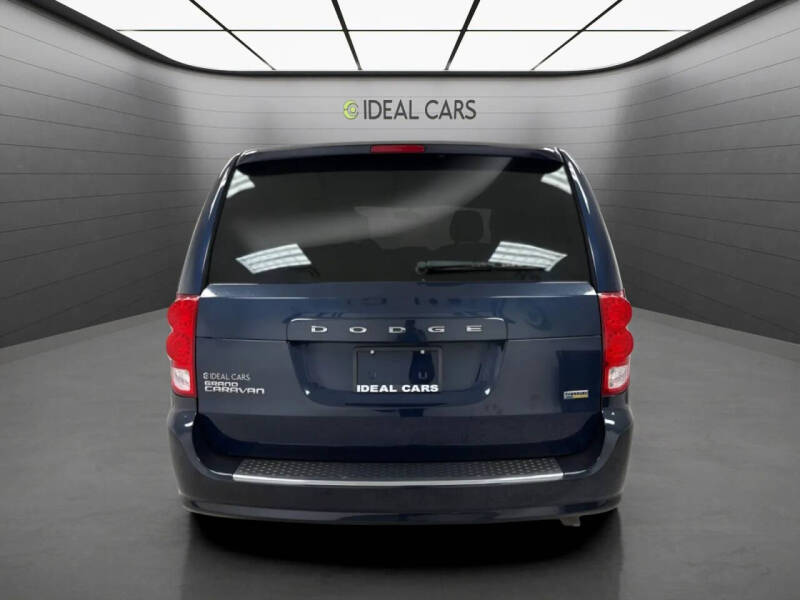 2016 Dodge Grand Caravan SE