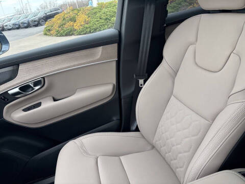 2026 Volvo XC90 B6 Plus 7P