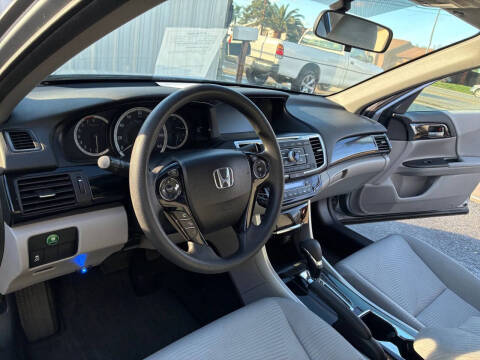 2017 Honda Accord LX