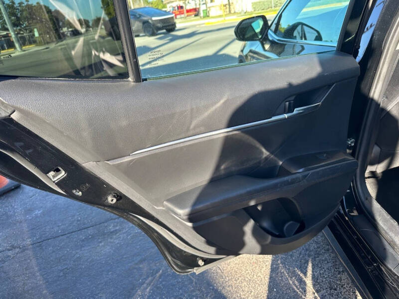 2021 Toyota Camry LE