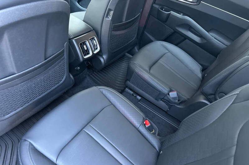 2025 Kia Sorento Hybrid EX