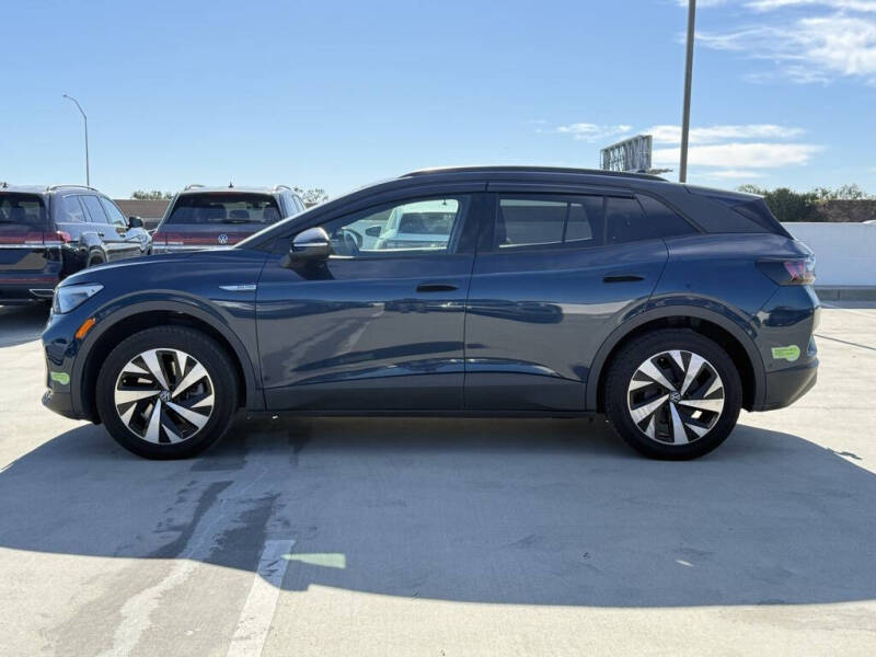 2023 Volkswagen ID.4 Pro