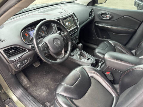 2019 Jeep Cherokee Trailhawk