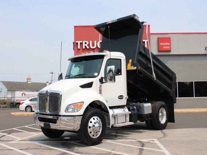 2025 Kenworth T280