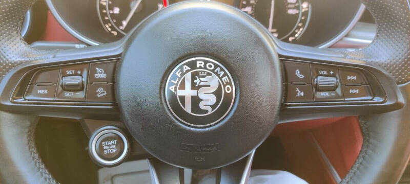 2020 Alfa Romeo Stelvio Ti Sport