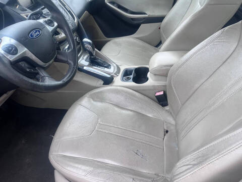 2012 Ford Focus SEL