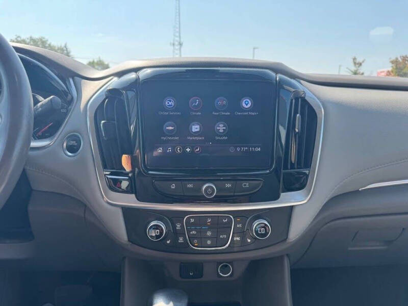 2021 Chevrolet Traverse LT Leather