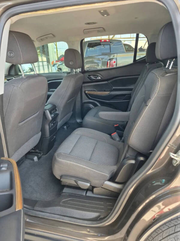 2020 GMC Acadia SLE