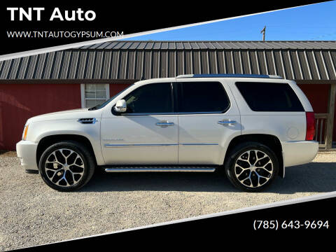 2012 Cadillac Escalade for sale at TNT Auto in Gypsum KS