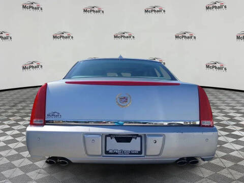 2011 Cadillac DTS Premium Collection