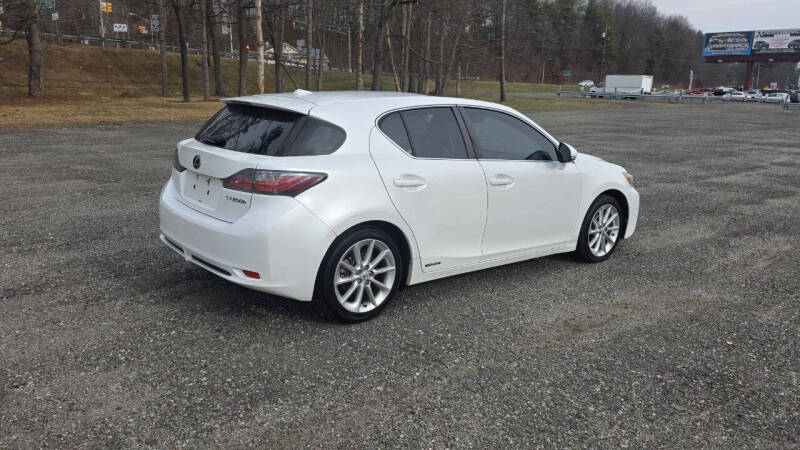 2011 Lexus CT 200h Premium
