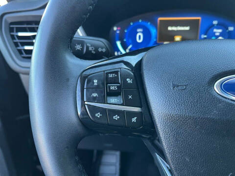 2021 Ford Escape Hybrid SEL