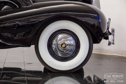 1937 Cadillac Series 85