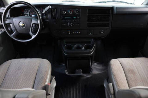 2021 Chevrolet Express 2500