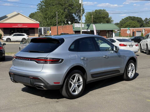 2022 Porsche Macan