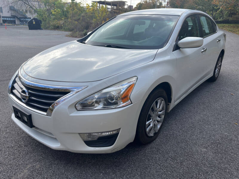 2015 Nissan Altima for sale at Independent Auto Sales in Pawtucket RI
