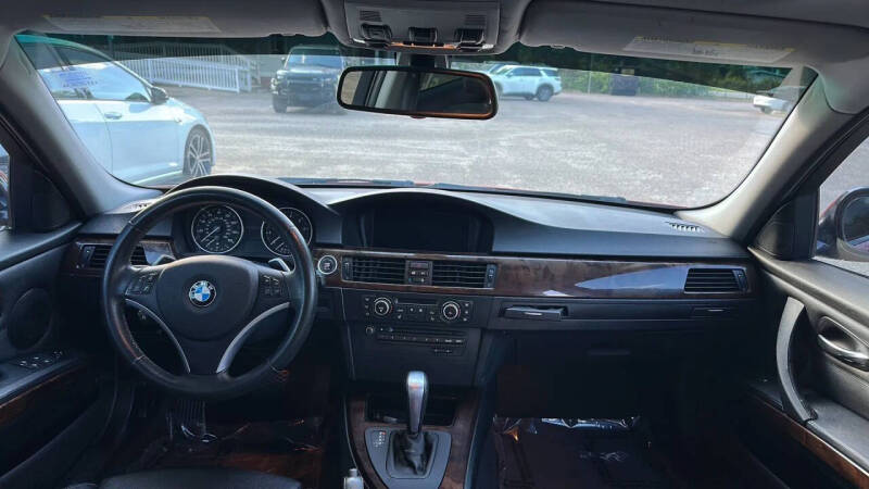 2011 BMW 3 Series 328i