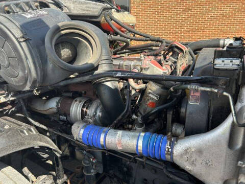 2005 Freightliner Columbia 120