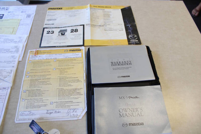 2001 Mazda MX-5 Miata Special Edition