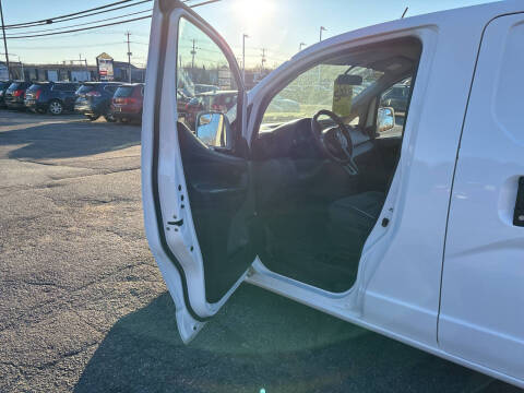 2018 Nissan NV200 SV