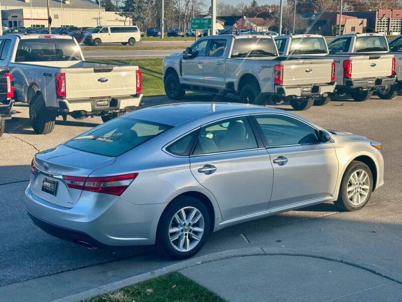 2013 Toyota Avalon XLE