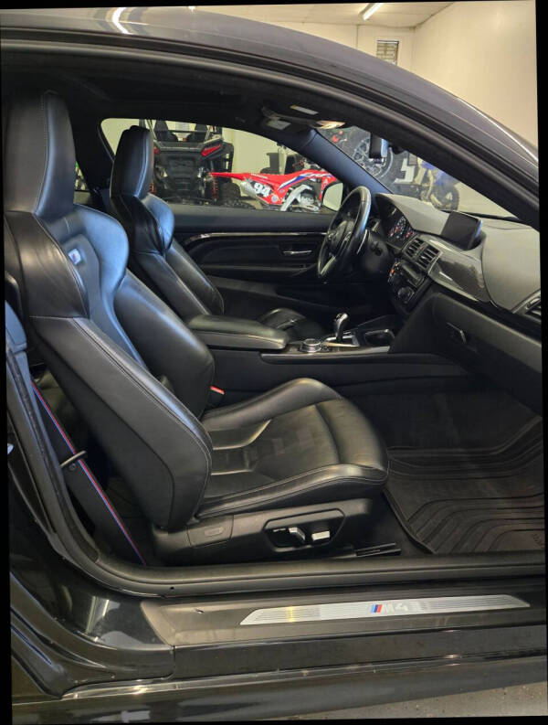 2017 BMW M4