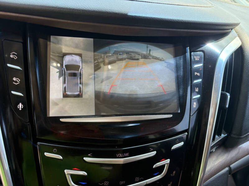 2015 Cadillac Escalade ESV Luxury