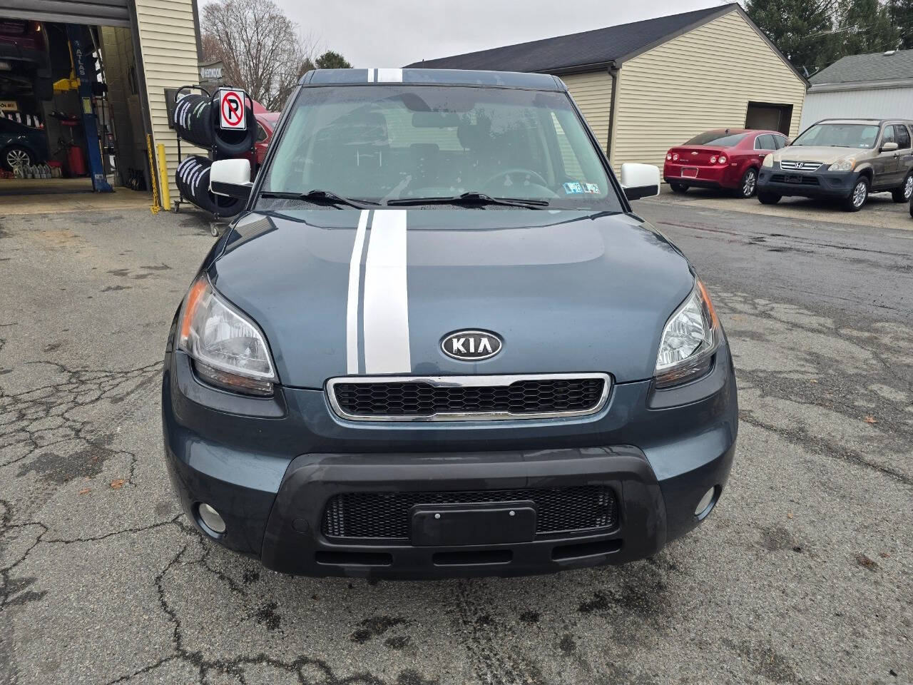 2010 Kia Soul for sale at QUEENSGATE AUTO SALES in York, PA