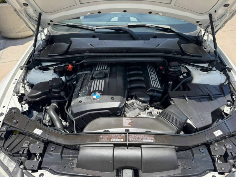 2012 BMW 3 Series