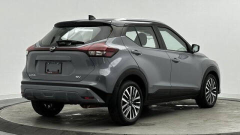 2022 Nissan Kicks SV