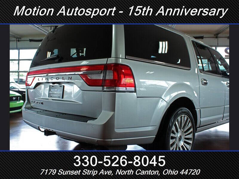 2017 Lincoln Navigator L Select
