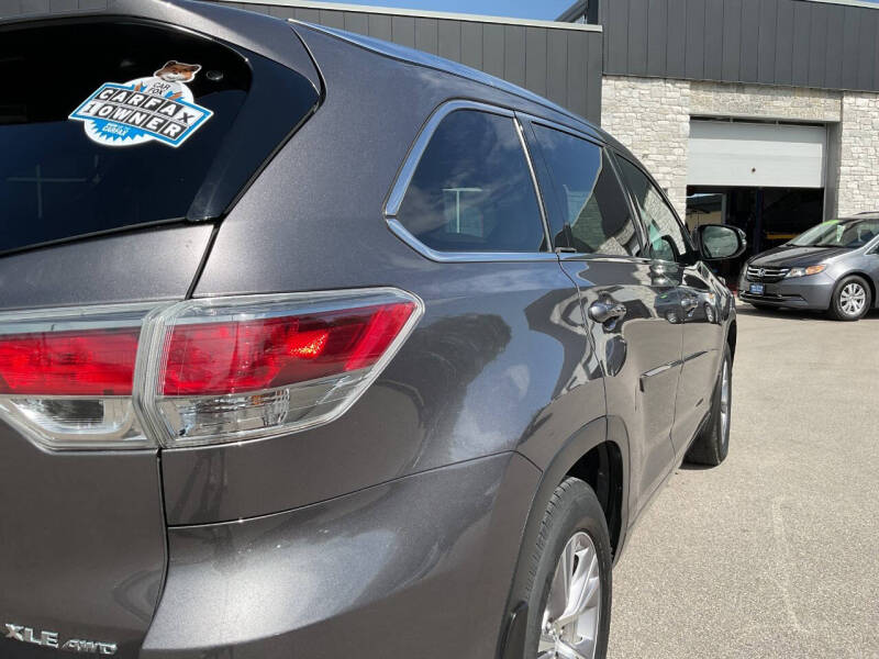 2015 Toyota Highlander XLE