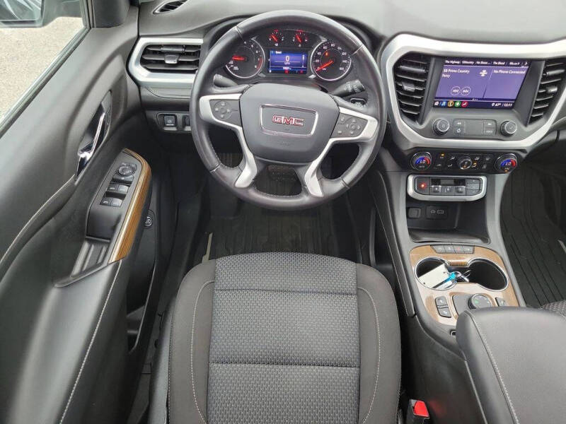 2020 GMC Acadia SLE