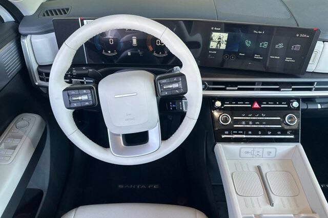 2025 Hyundai Santa Fe SE