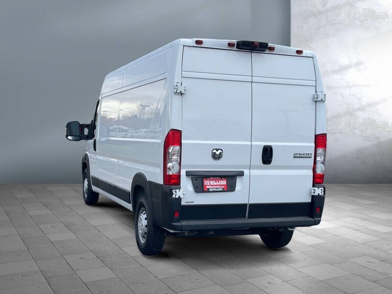 2023 RAM ProMaster 2500 159 WB