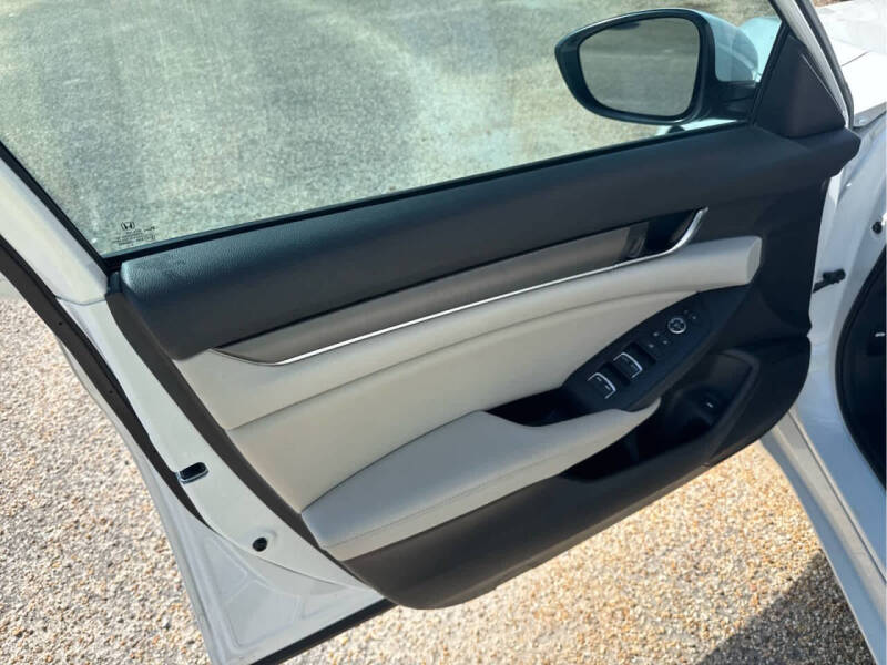 2022 Honda Accord LX