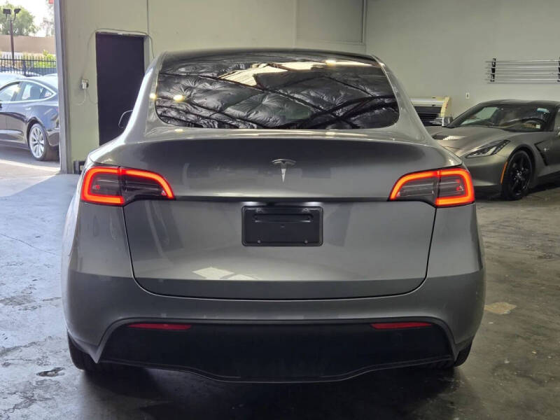 2024 Tesla Model Y Long Range
