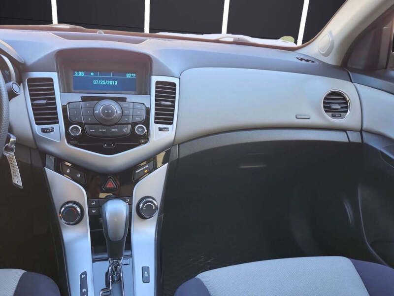 2014 Chevrolet Cruze LS Auto