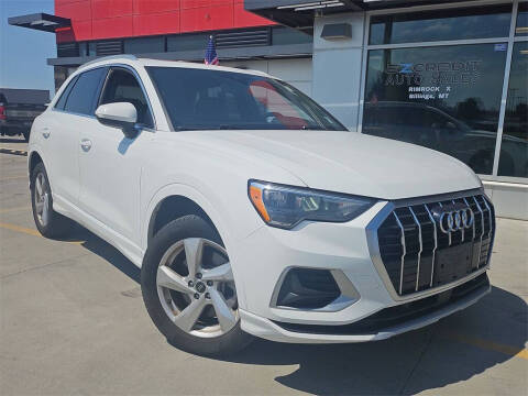 2021 Audi Q3 quattro Premium 40 TFSI