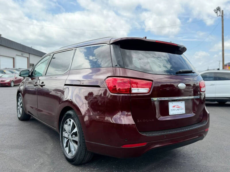 2018 Kia Sedona